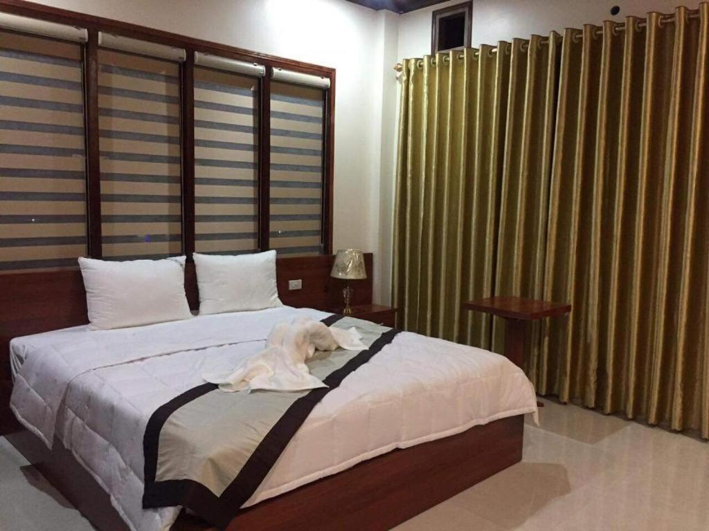 Vang vieng Garden Hotel Buitenkant foto