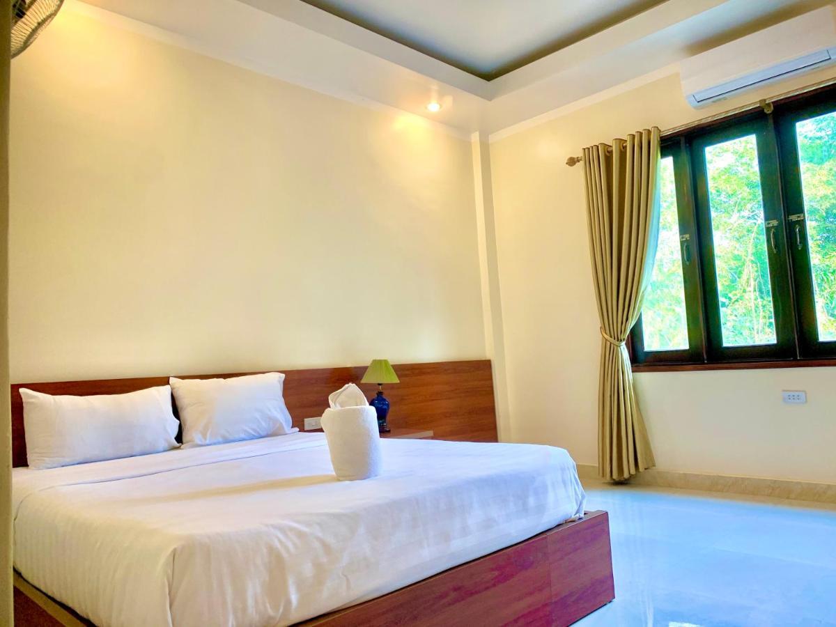 Vang vieng Garden Hotel Buitenkant foto
