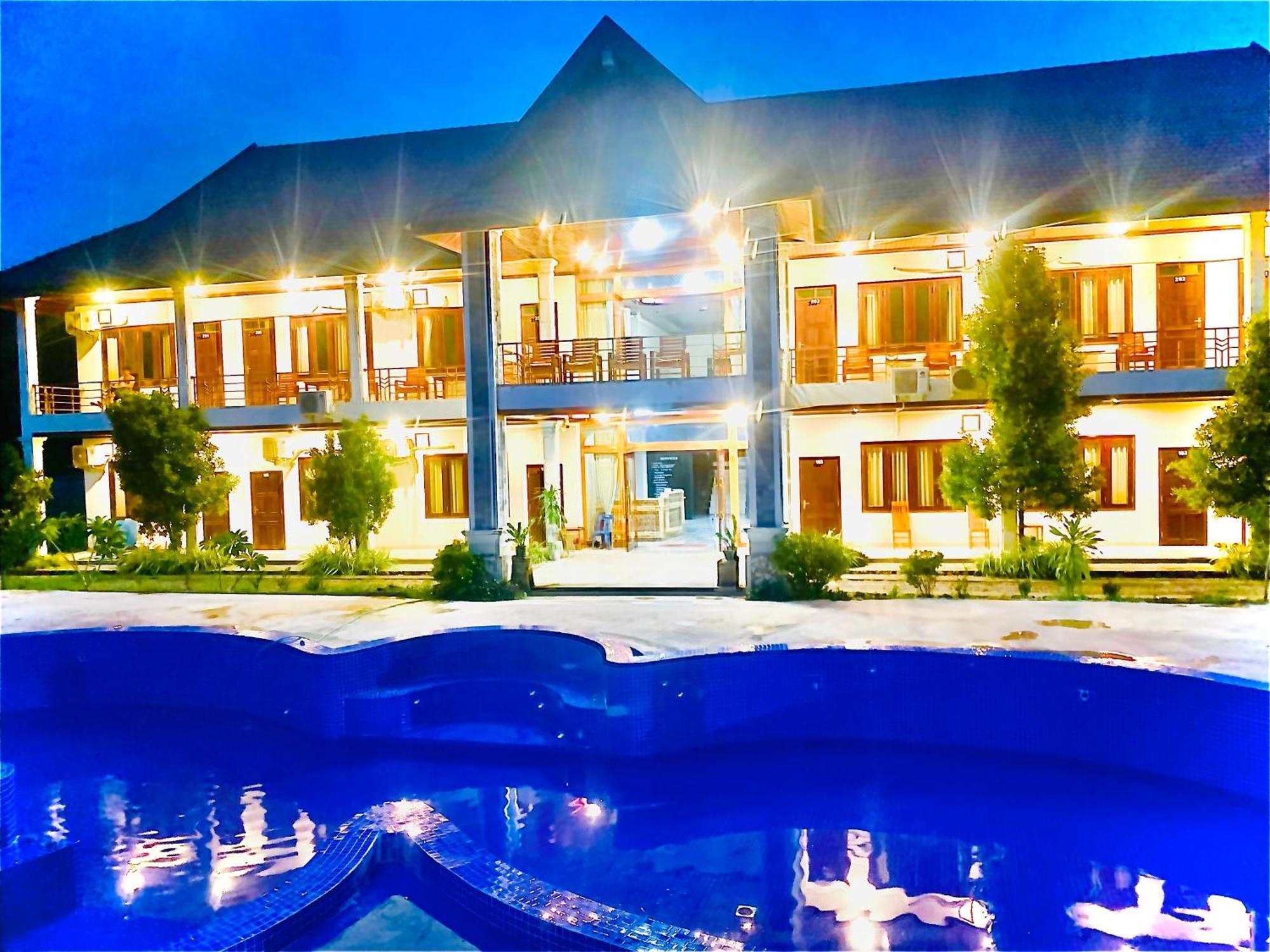 Vang vieng Garden Hotel Buitenkant foto